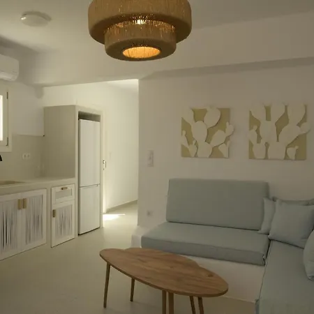 Villa Mercedes, Private Pool & Panoramic View, Avlia Hill, By Naxosvibe *