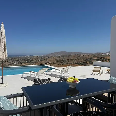 Mercedes, Private Pool & Panoramic View, Avlia Hill, By Naxosvibe Villa *